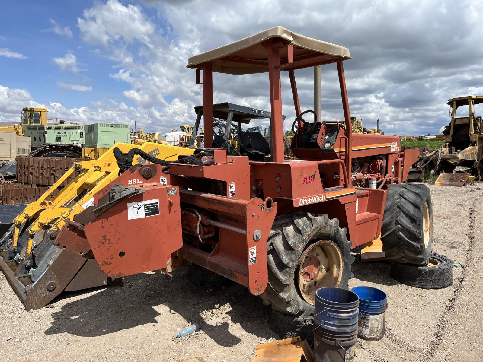 ./imagenes/INVOICE/2019/17566/ZANJADORA DITCH WITCH 8020T (14).JPG